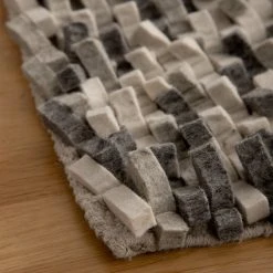 Top Square Filzteppich Galena - Filz - Grau / Weiß -Teppiche populaire boutique 1000118873 200929 17323700009 MOOD DETAILS P000000001000118873 mood