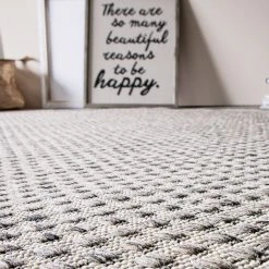 Andiamo In-/Outdoorteppich Savannah I - Polypropylen - wendbar - Matt Sand - 160 x 230 cm 9 Andiamo In-/Outdoorteppich Savannah I - Polypropylen - wendbar - Matt Sand - 160 x 230 cm -Teppiche populaire boutique 1000126974 180821 144040142 GALLERYIMAGES P000000001000126974