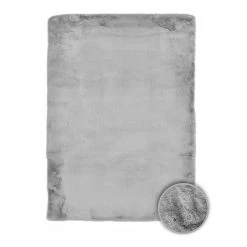 Andiamo Kunstfell Teppich Novara - Polyester - Lichtgrau - 160 x 230 cm 18 Andiamo Kunstfell Teppich Novara - Polyester - Lichtgrau - 160 x 230 cm -Teppiche populaire boutique 1000232730 220616 080 DETAILS P000000001000232730