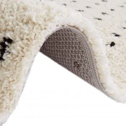 Top Square Hochflorteppich Valbonne I - Polypropylen - Creme / Schwarz - 160 x 230 cm 5 Top Square Hochflorteppich Valbonne I - Polypropylen - Creme / Schwarz - 160 x 230 cm -Teppiche populaire boutique 1000249036 210316 09291200234 DETAILS P000000001000249036