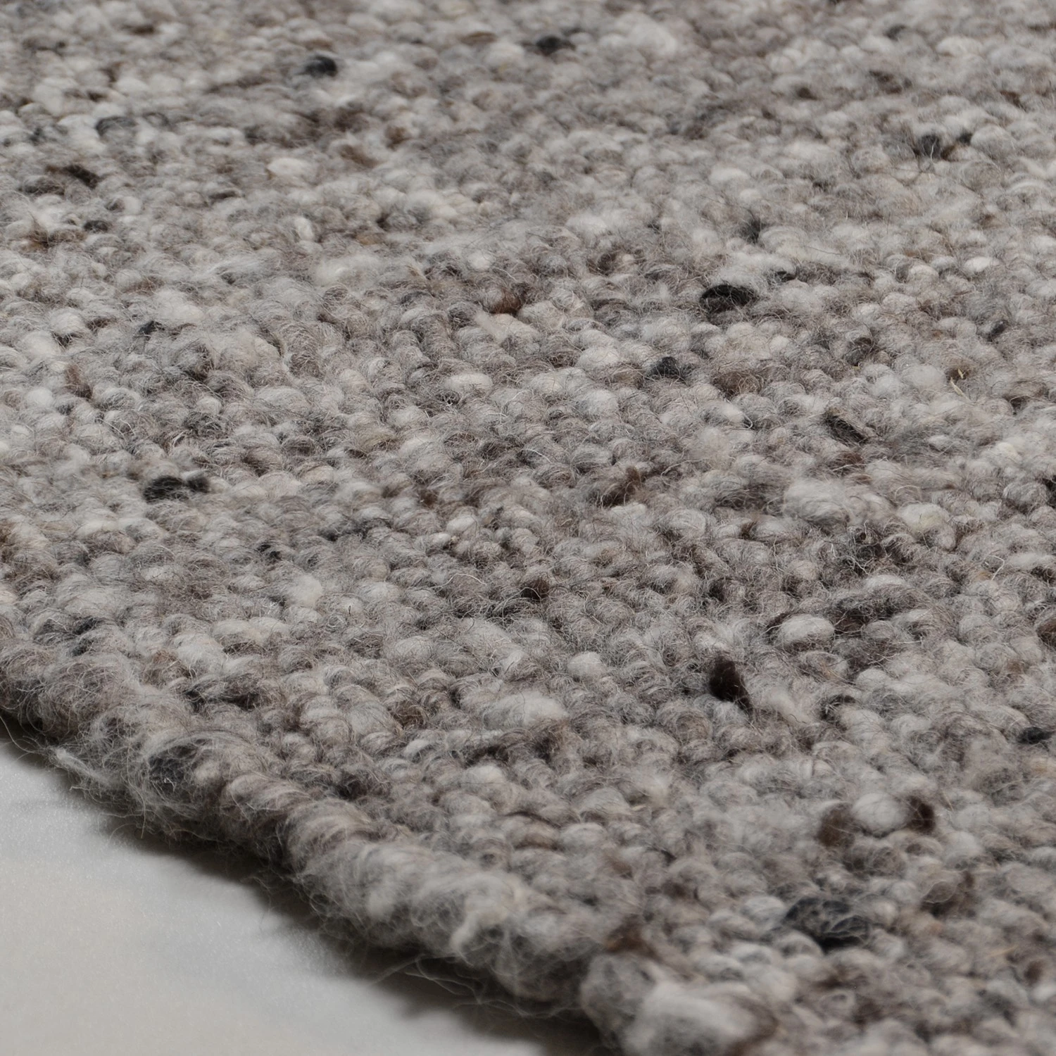 THEKO die markenteppiche Wollteppich Berberina Super - Schurwolle - Grau - 70 x 130 cm 4 THEKO die markenteppiche Wollteppich Berberina Super - Schurwolle - Grau - 70 x 130 cm – Bild 4