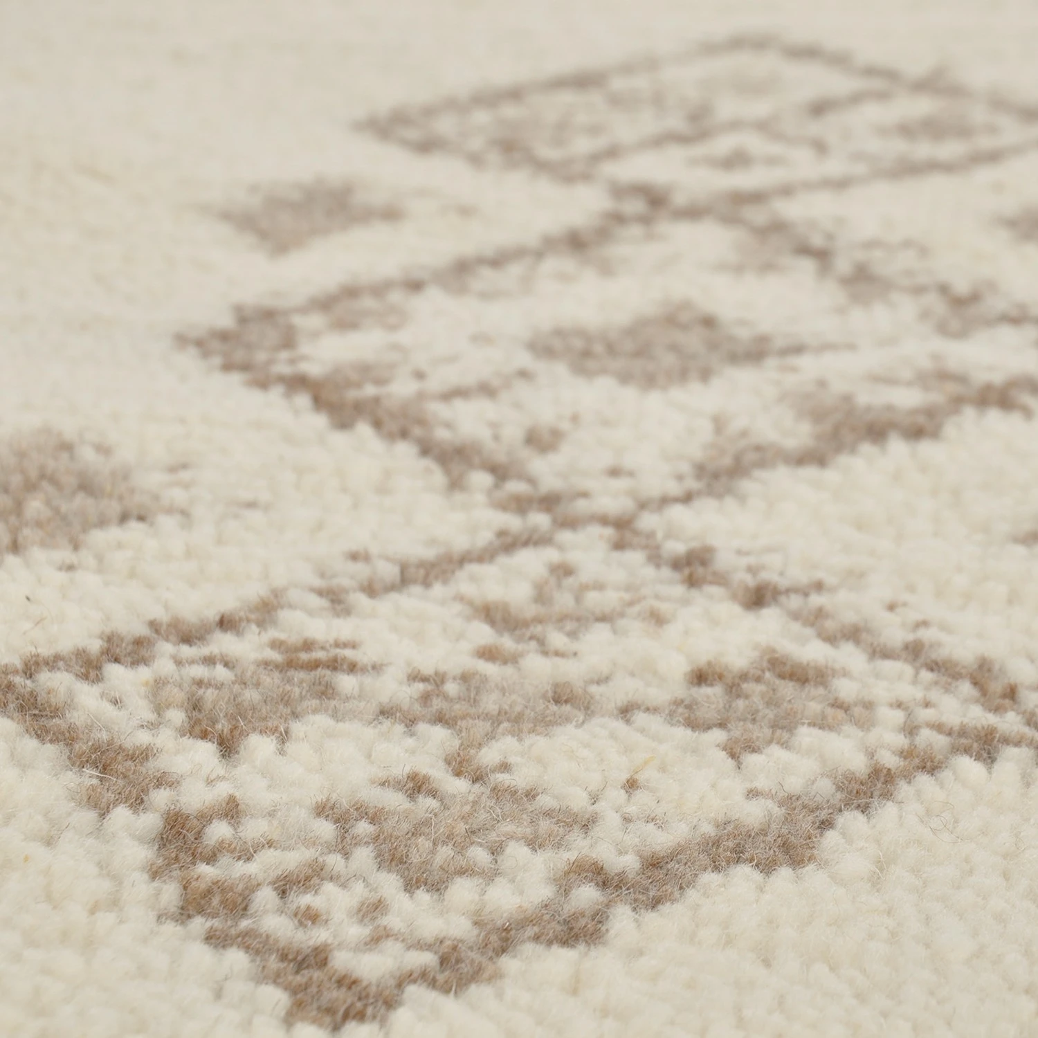 THEKO die markenteppiche Wollteppich Taza Royal III - reine Schurwolle - Blanc - 140 x 200 cm 3 THEKO die markenteppiche Wollteppich Taza Royal III - reine Schurwolle - Blanc - 140 x 200 cm – Bild 3