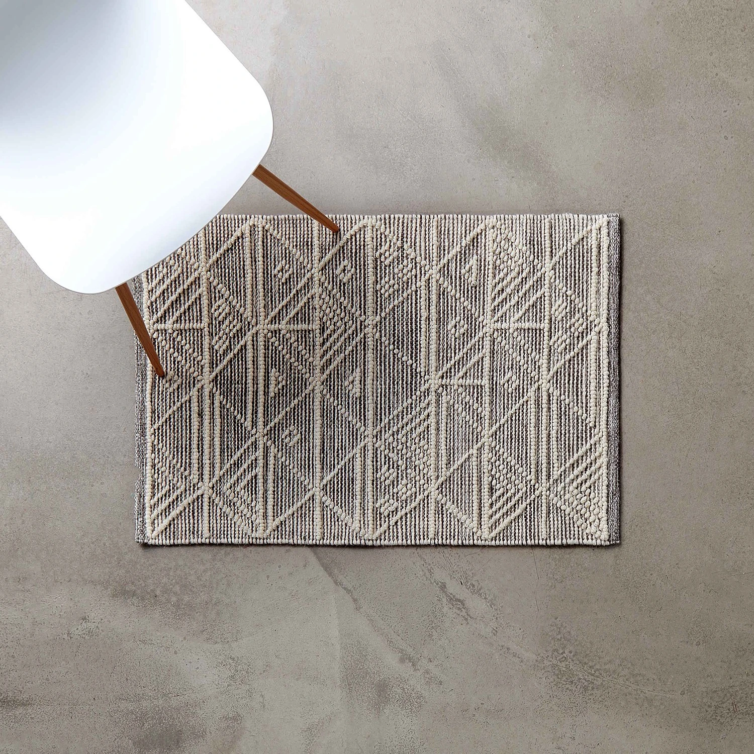 Butlers Kurzflorteppich GOOD LOOM - Wolle / Baumwolle - Dunkelbraun / Creme 2 Butlers Kurzflorteppich GOOD LOOM - Wolle / Baumwolle - Dunkelbraun / Creme – Bild 2