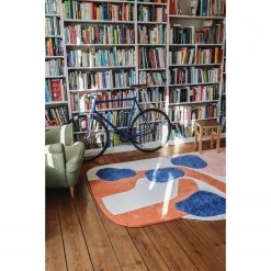 Tom Tailor Kurzflorteppich Bings Cornflowers - Schurwolle - Blau / Orange - 160 x 160 cm 9 Tom Tailor Kurzflorteppich Bings Cornflowers - Schurwolle - Blau / Orange - 160 x 160 cm -Teppiche populaire boutique 1000363871 220707 021 MOOD DETAILS P000000001000363871 mood