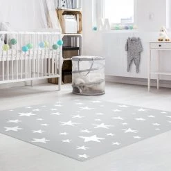 Bilderwelten Gezeichnete Sterne im Grauen Himmel - 140 x 140 cm - Durchmesser: 140 cm 10 Bilderwelten Gezeichnete Sterne im Grauen Himmel - 140 x 140 cm - Durchmesser: 140 cm -Teppiche populaire boutique 47935d7cc368430b8745550b7ee3ea4f