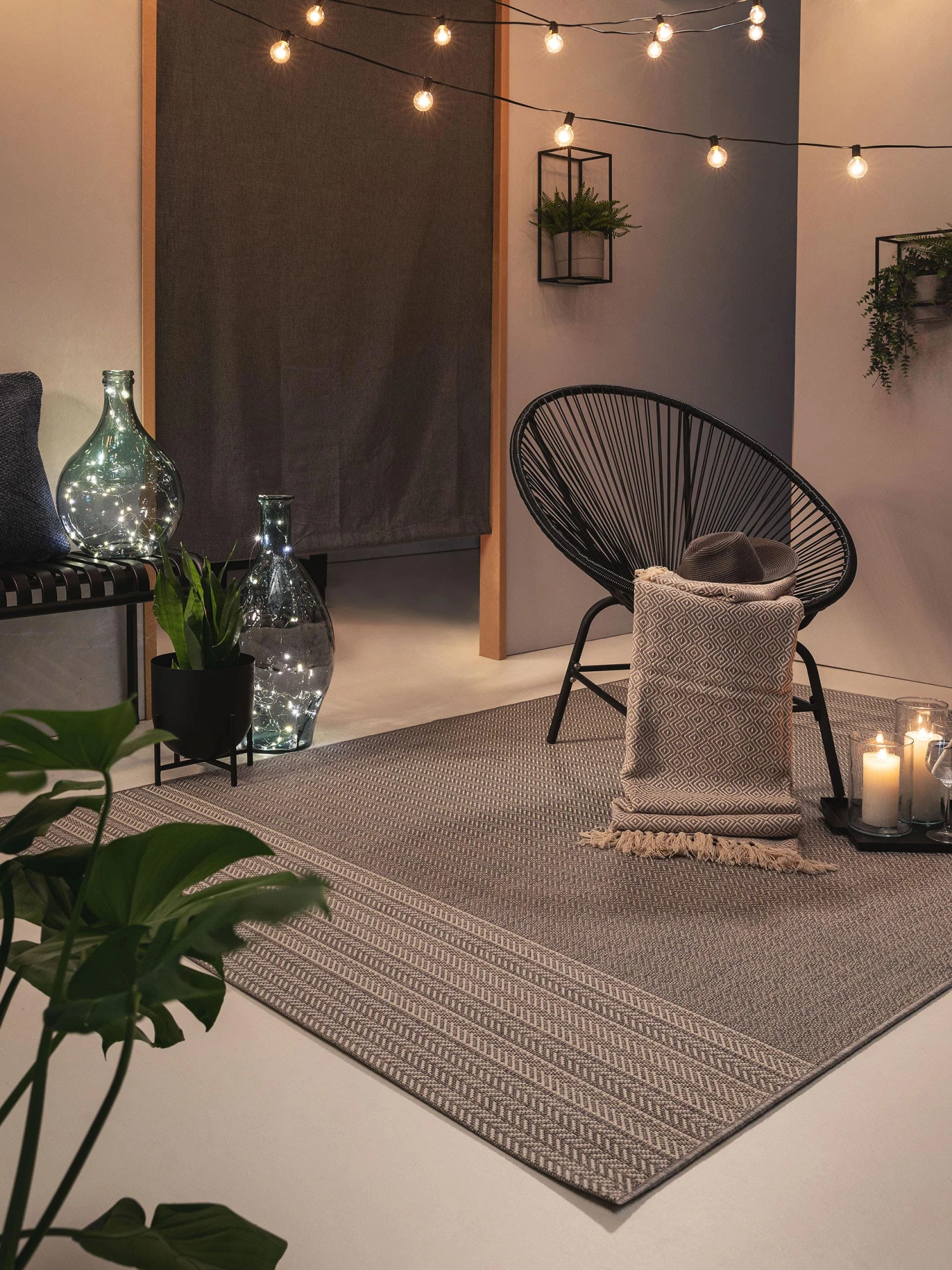 Benuta In- & Outdoor-Teppich Metro - Hellgrau - 200 x 290 cm 5 Benuta In- & Outdoor-Teppich Metro - Hellgrau - 200 x 290 cm – Bild 5